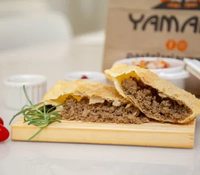 Pastel de Carne - Pastelaria Yamada